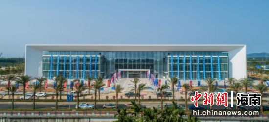 国际创新药械交流转换中心。海南控股供图