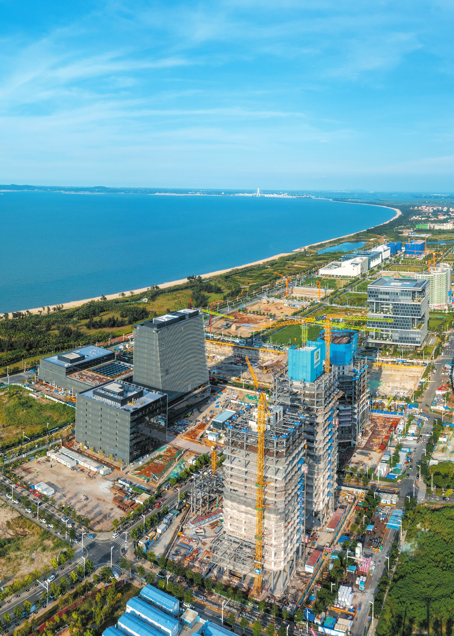 颜值,产值,幸福值 海口楼宇"节节高"
