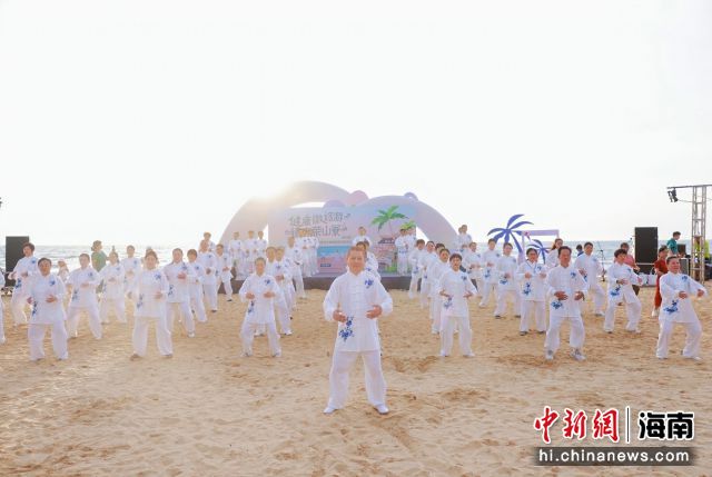 82գӢɽɳٰ̲조΢ ʫɽ弡 ӱͼ