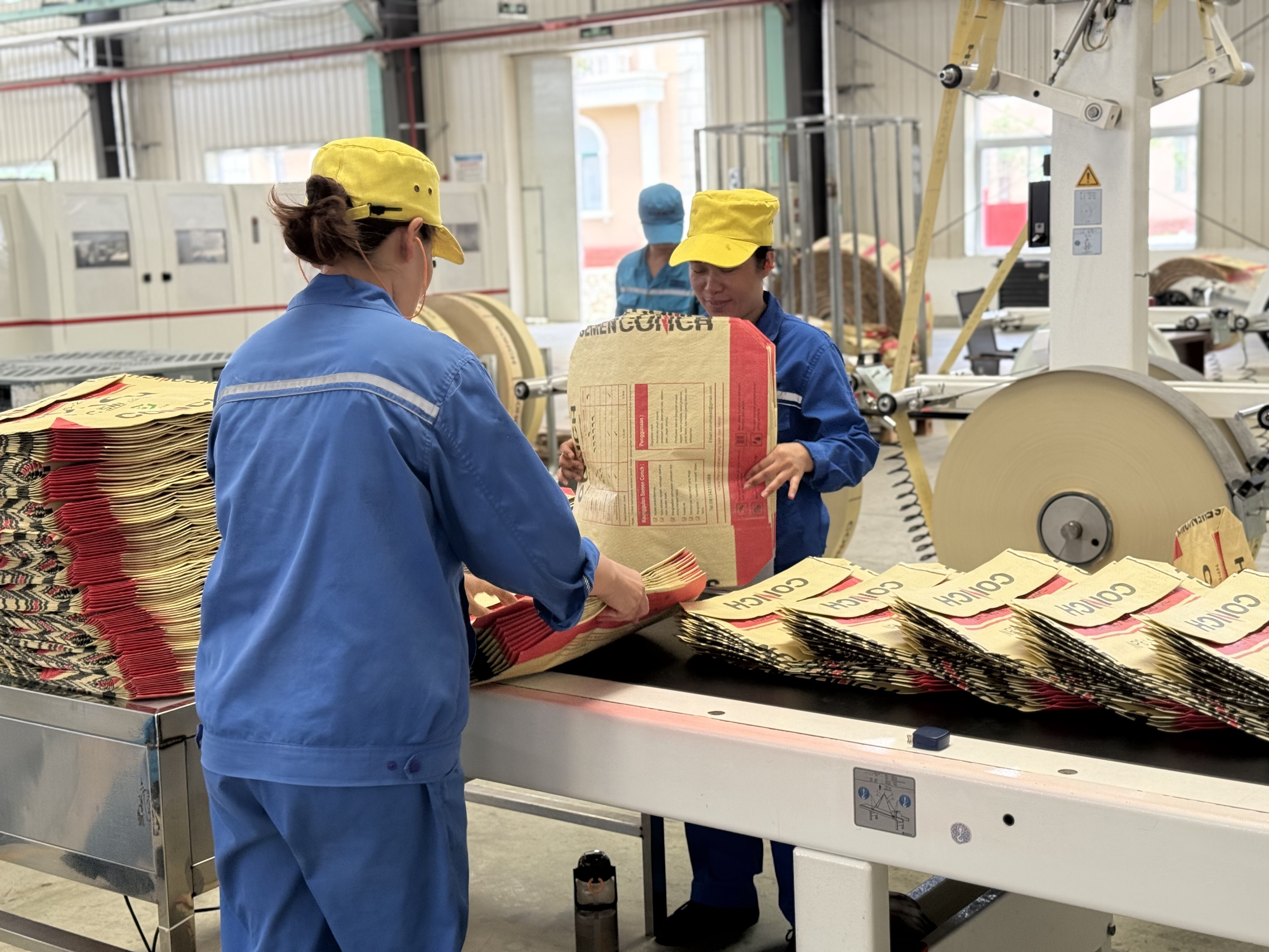 �ڲ������ݻ�ʢ���ϰ�װ���޹�˾�����������������õİ�װ���������ձ�ȫý����� ������ ��