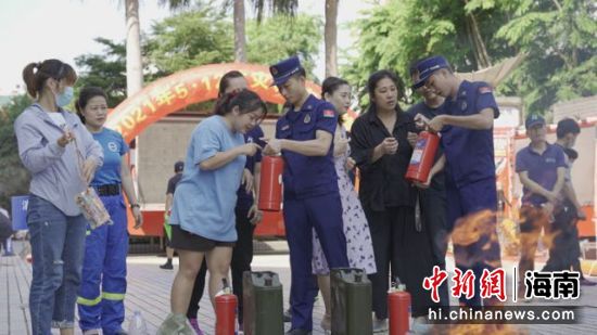 美兰区开展全国防灾减灾日宣传活动。美兰区委宣传部